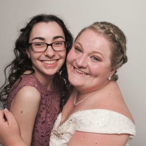 Meet your Posher, Devin